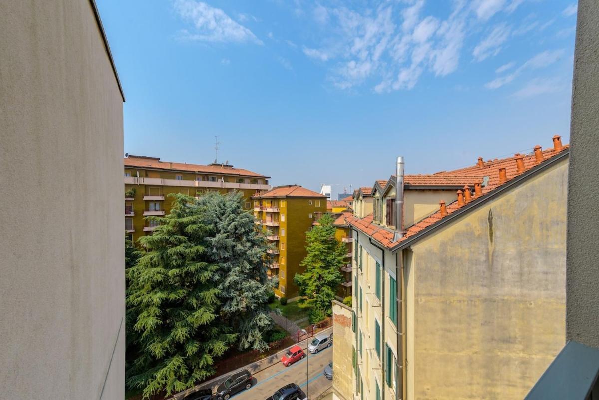 Duomo Design - Bilocale-Wifi-Ac Apartment Milan Bagian luar foto