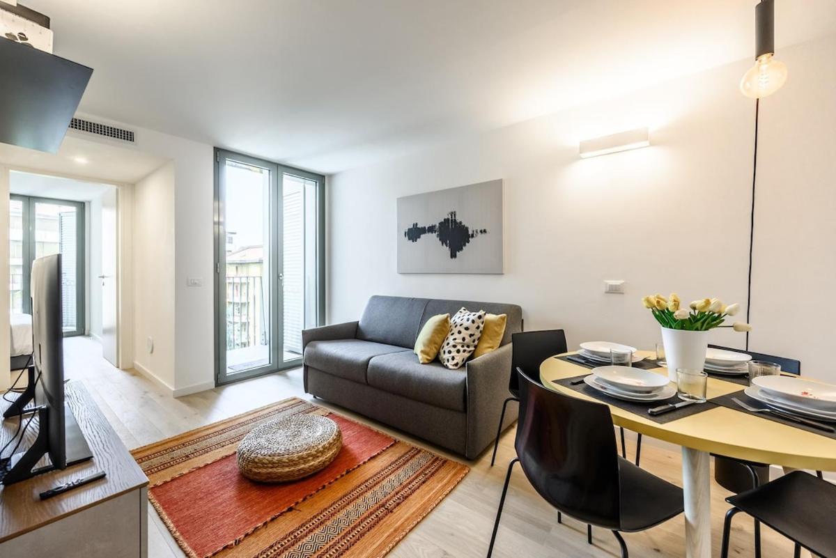 Duomo Design - Bilocale-Wifi-Ac Apartment Milan Bagian luar foto